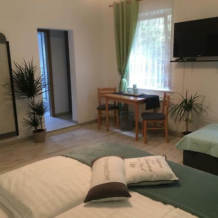Hotel Hopfengrund Arnstadt Exterior foto